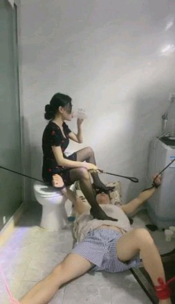 4c55abfcdcaac48bc14c4236ecf93302.jpg