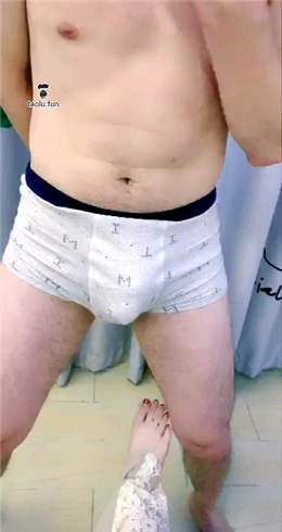 e6c2b6f9eeb07d54dd4fdf7fcfc2fa9f.jpg