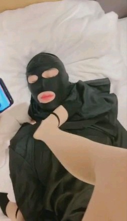 ffb356eed490df781d40ac240ee1c1c2.jpg