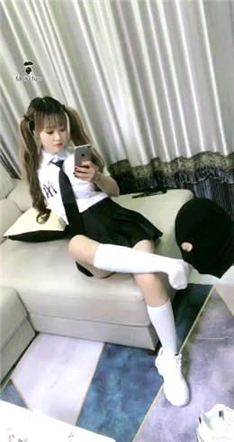 1eae67cad937ee453c8205d91deb8f6e.jpg