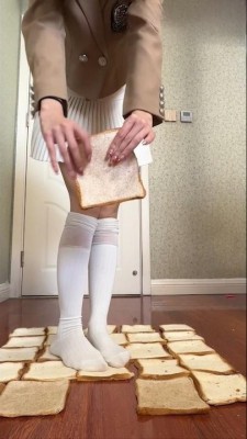 4 (9).jpg