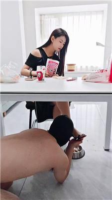 161649dbzc7fahb17ft557.jpg