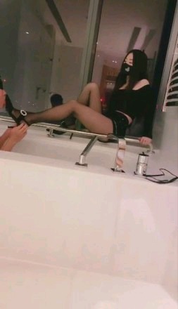 f7ee9c6376f3fe867fbd67fe36e1f81c.jpg