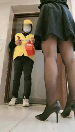 9be5b2f67b6c816073d73596d10ea033.jpg
