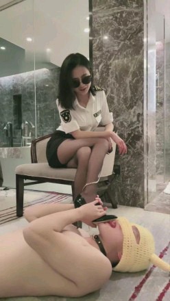 0d9b007a3902a09bdd2c7a1d4a379c43.jpg