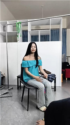 晚琴2556